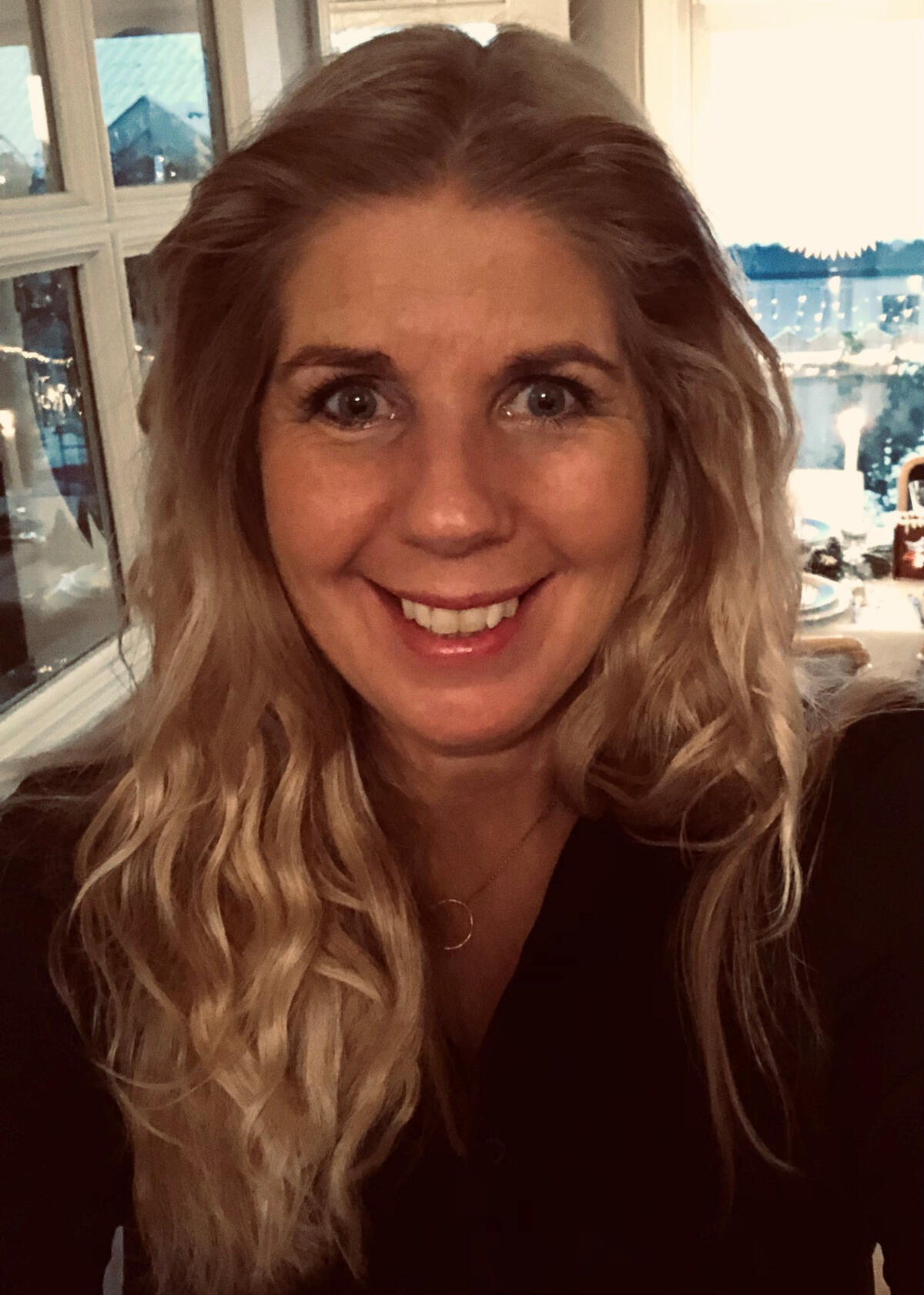 Portrett av Tone Hager Løvdal, spesialpedagog og utreder på Sørlandet (Kristiansand)